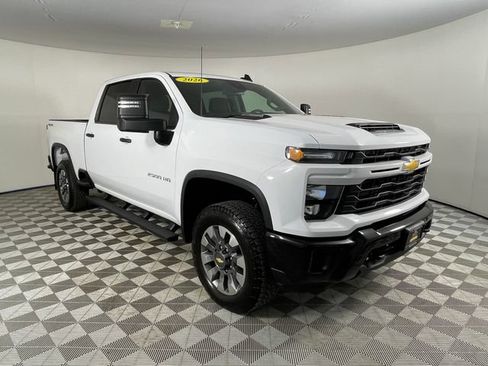 New 2026 Chevrolet Silverado 2500 Custom w/ Custom Value Package AWD/4WD image 14