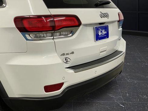 Used 2020 Jeep Grand Cherokee Limited image 37