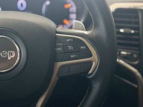 Used 2016 Jeep Grand Cherokee Overland AWD/4WD image 53