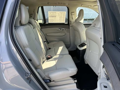 New 2026 Volvo XC90 T8 Ultra w/ Protection Package Premier image 20