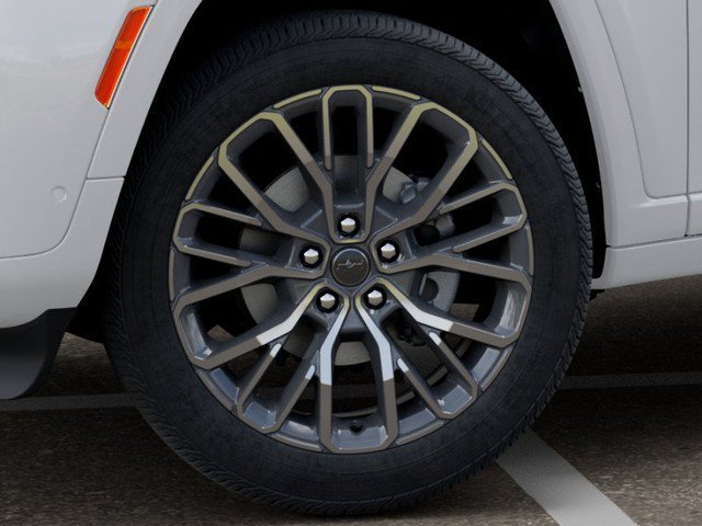 New 2027 Jeep Grand Cherokee Summit AWD/4WD image 8