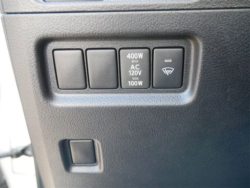 Certified 2024 Toyota 4Runner SR5 Premium image 30