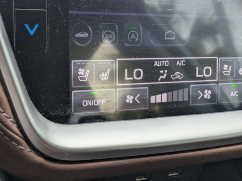 Certified 2022 Subaru Outback Touring w/ Tech Package 3 image 22