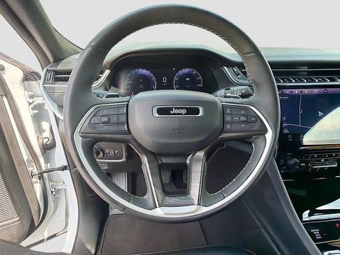 Used 2024 Jeep Grand Cherokee L Limited w/ Luxury Tech Group II AWD/4WD image 41