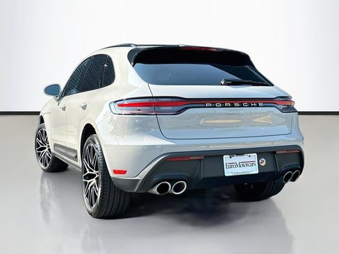 Certified 2024 Porsche Macan S AWD/4WD image 3