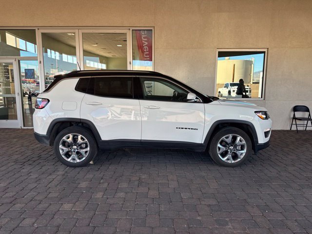 Used 2021 Jeep Compass Limited w/ Sun and Sound Group AWD/4WD image 5