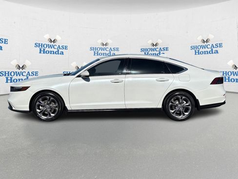 Used 2023 Honda Accord EX image 4