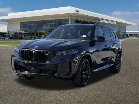New 2026 BMW X5 M60i w/ Climate Comfort Package image 4