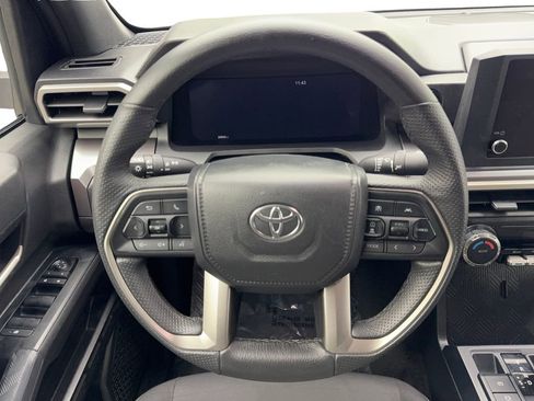 Used 2025 Toyota Tacoma TRD Off-Road AWD/4WD image 58
