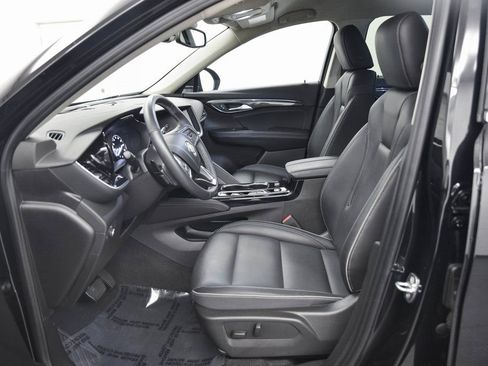 Used 2023 Buick Envision Essence image 11