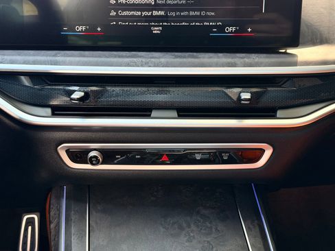 Certified 2023 BMW X7 xDrive40i w/ Executive Package AWD/4WD image 22