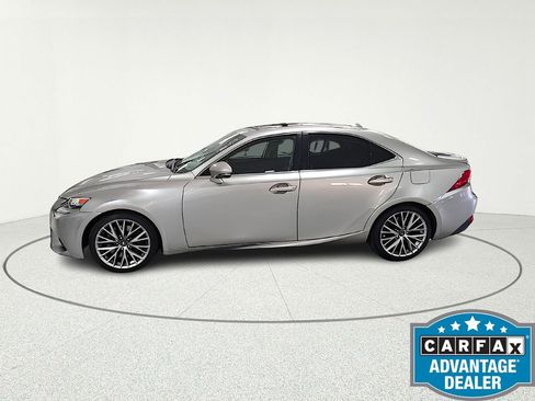 Used 2016 Lexus IS 200t w/ Premium Package RWD image 3