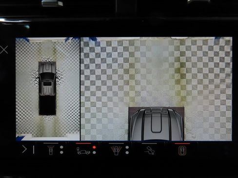 Used 2025 GMC Sierra 2500 Denali w/ Technology Package image 16