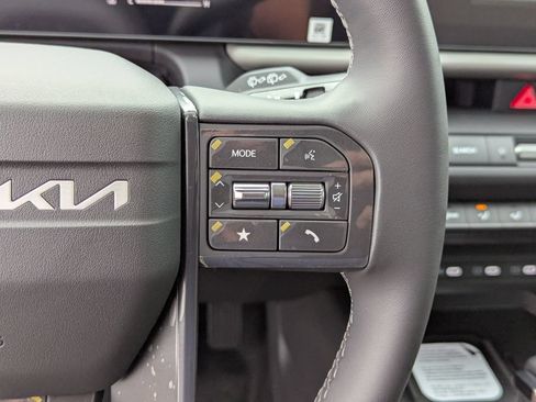 New 2027 Kia Seltos S FWD image 29