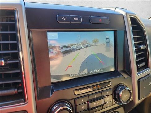 Used 2017 Ford F150 Lariat image 24