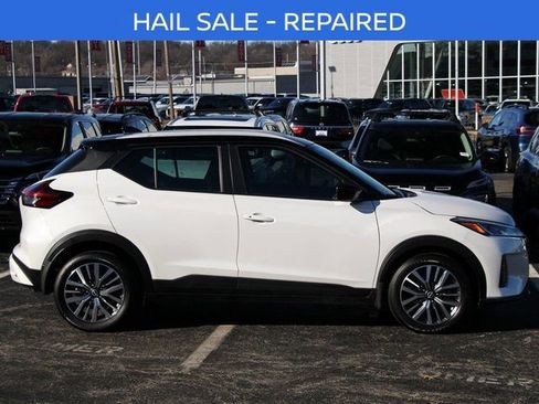 Certified 2024 Nissan Kicks SV image 10