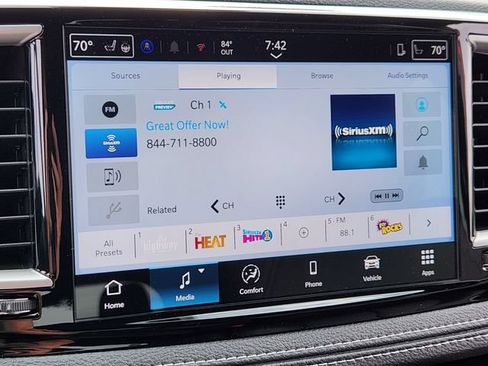 New 2026 Chrysler Pacifica Select FWD image 21