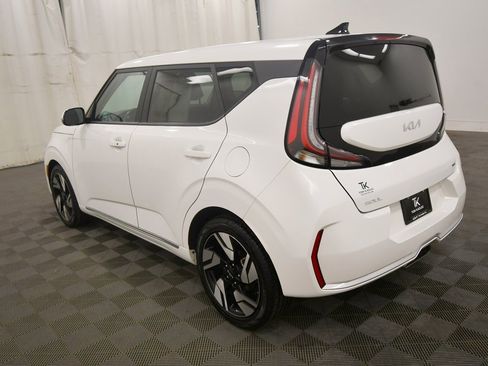 Certified 2023 Kia Soul GT-Line w/ GT-Line Technology Package image 5