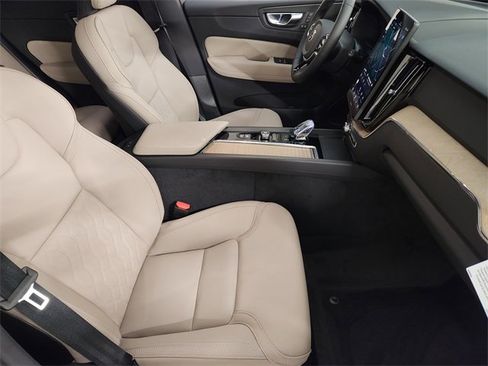New 2026 Volvo XC60 B5 Plus w/ Protection Package Premier image 3