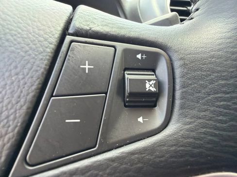 Used 2014 Chevrolet Captiva Sport LT w/ Convenience Package FWD image 22