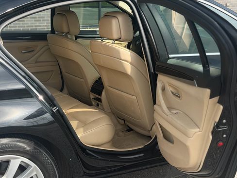 Used 2011 BMW 528i Sedan RWD image 8