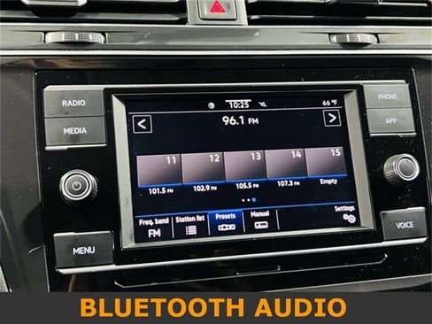 Used 2022 Volkswagen Tiguan S image 7