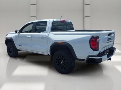 New 2026 GMC Canyon Elevation w/ Convenience Package