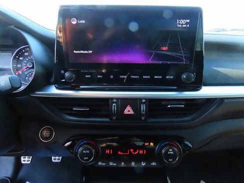 Used 2022 Kia Forte GT image 20