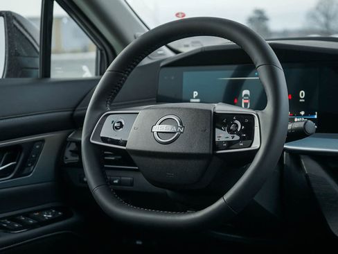 New 2025 Nissan Murano SL image 15