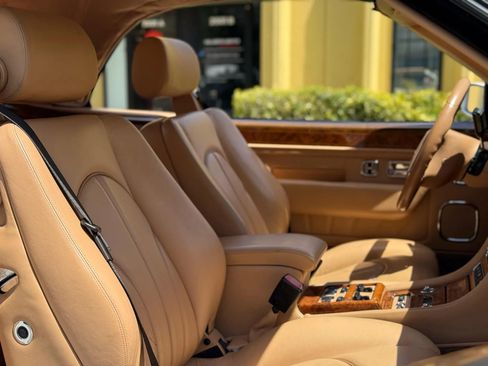 Used 2000 Rolls-Royce Corniche RWD image 29