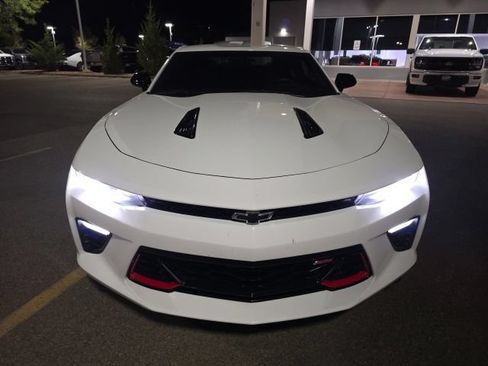 Used 2018 Chevrolet Camaro SS w/ Redline Edition RWD image 8
