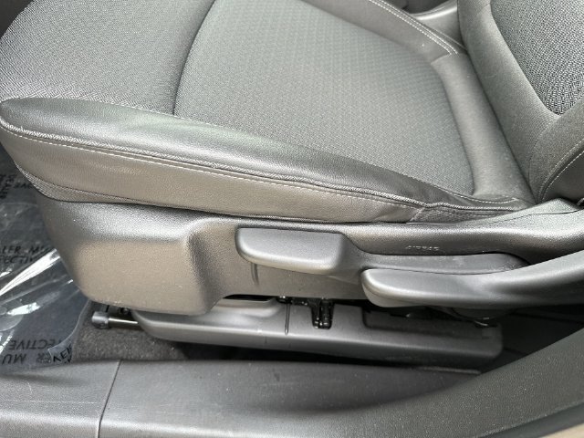 Certified 2024 Buick Encore GX Preferred AWD/4WD image 23