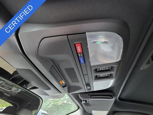 Certified 2025 Subaru Crosstrek 2.5i Sport image 27