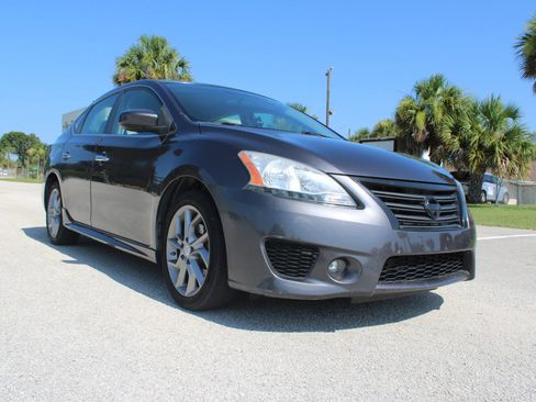 Used 2013 Nissan Sentra SR FWD image 18