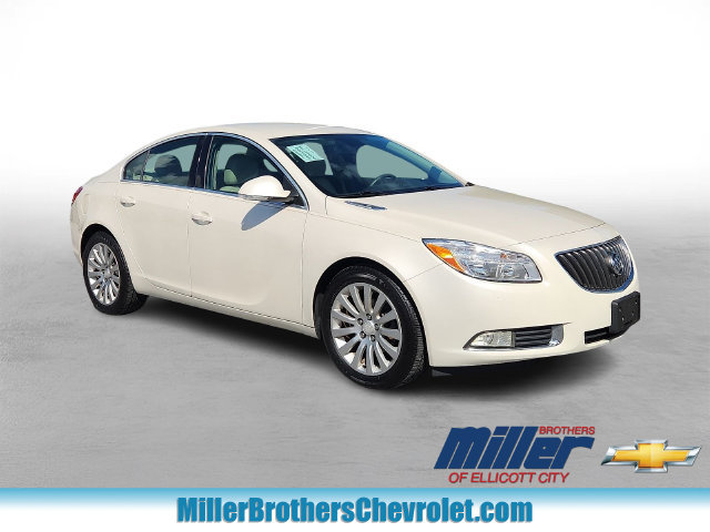 Used 2012 Buick Regal Leather FWD image 1