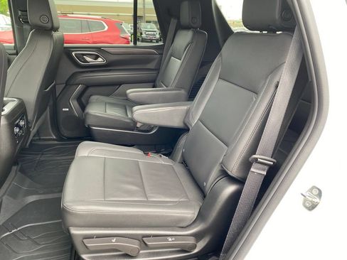 Used 2023 Chevrolet Tahoe Z71 w/ Luxury Package AWD/4WD image 26