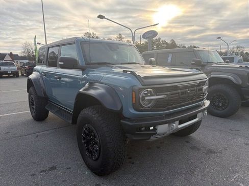 Used 2022 Ford Bronco Raptor image 3