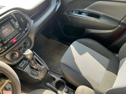 Used 2018 RAM ProMaster City Tradesman FWD image 19