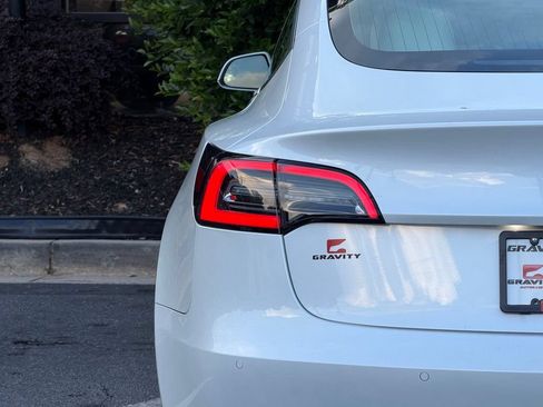 Used 2020 Tesla Model 3 Long Range AWD/4WD image 15