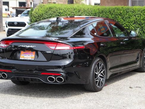 Used 2023 Kia Stinger GT-Line w/ Sun & Sound Package RWD image 9