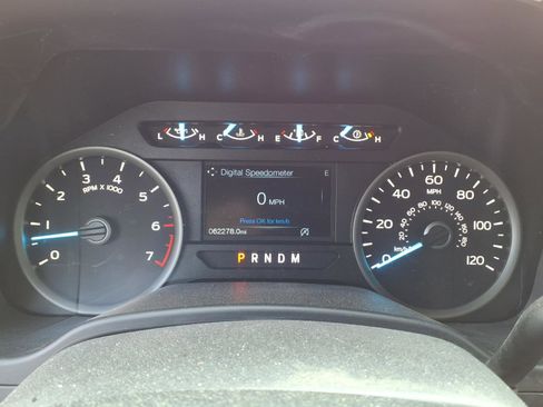 Used 2019 Ford F150 XLT w/ Equipment Group 302A Luxury AWD/4WD image 25
