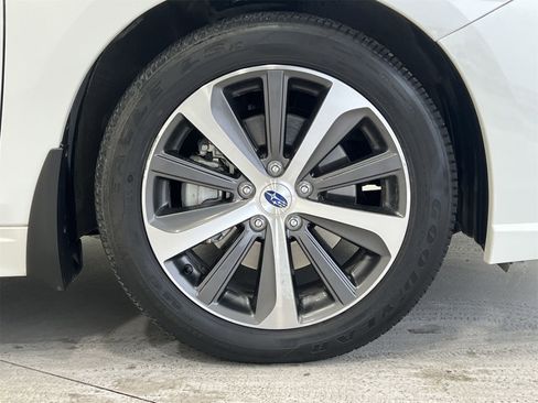 Used 2018 Subaru Legacy 3.6R Limited image 10