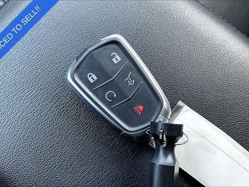 Used 2024 Cadillac XT5 Premium Luxury w/ LPO, Floor Liner Package image 13