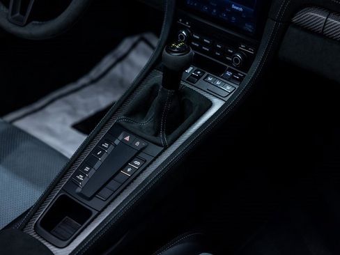 Certified 2025 Porsche 718 Boxster Spyder RS image 37