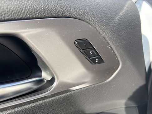 New 2026 Chrysler Pacifica Select image 18