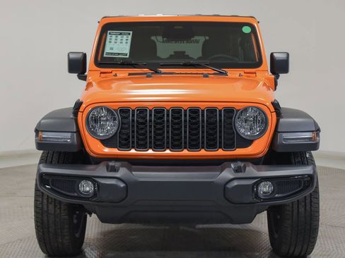 Used 2025 Jeep Wrangler Unlimited Sport S 4xe w/ Convenience Group AWD/4WD image 2