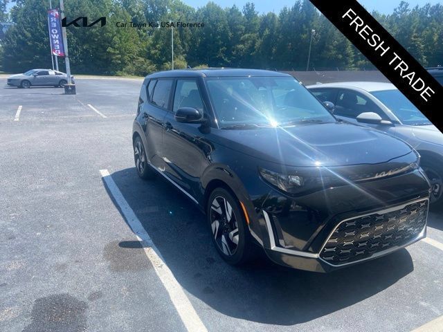 Certified 2023 Kia Soul GT-Line FWD image 1