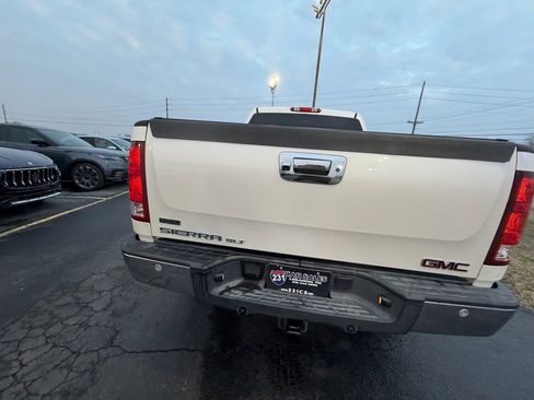 Used 2012 GMC Sierra 1500 SLT w/ SLT White Diamond Edition image 4