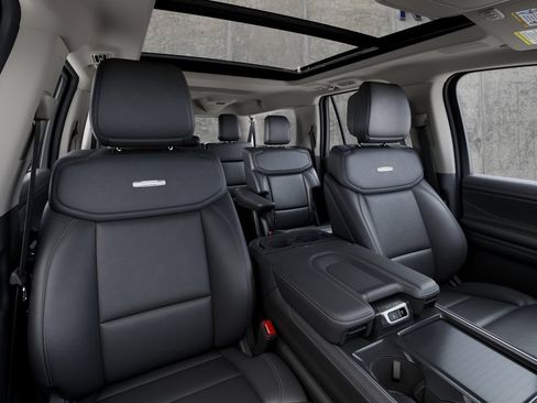 New 2027 Ford Expedition Max Platinum w/ Driver's Package AWD/4WD image 39