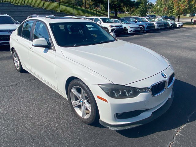 Used 2014 BMW 320i Sedan RWD image 8